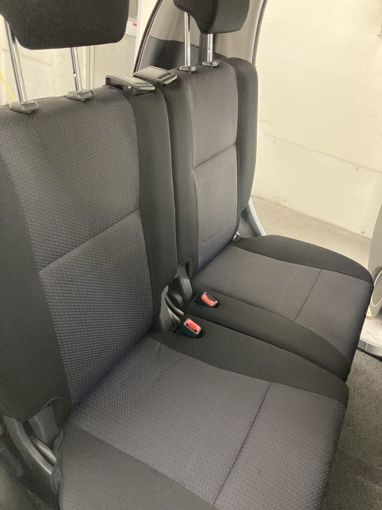 車内クリーニング 沖縄 カーケアショップザップス