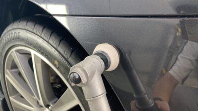 線キズ磨き